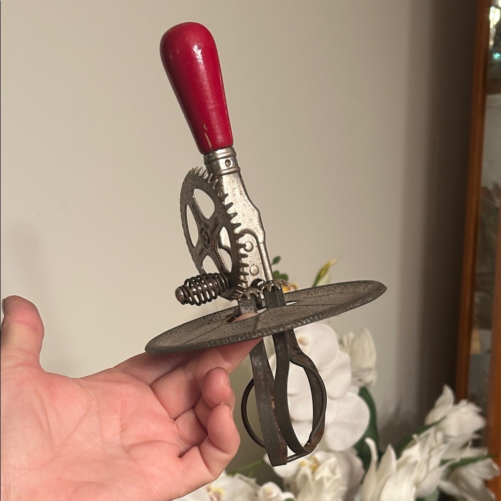 VtgRed Handle Egg Beater Hand Mixer Metal & Wood Kitchen Utensil Retro Farmhouse